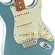 GUITARRA FENDER VINTERA 60S STRATOCASTER PAU FERRO 014-9983-383 ICE BLUE METALLIC