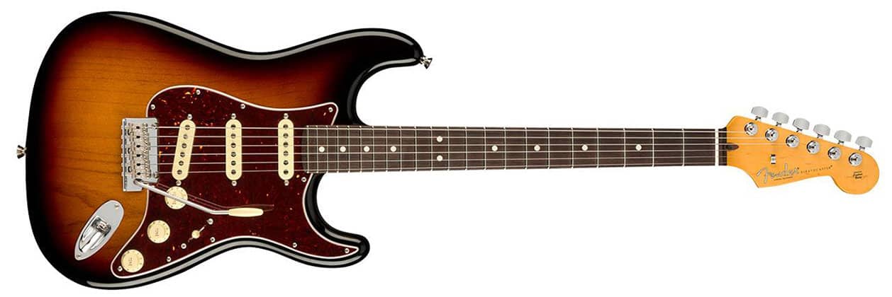 GUITARRA FENDER® AM PROFESSIONAL II STRATOCASTER® RW 011-3900-700